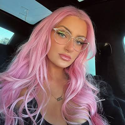Emmy Bre Emmy Bre